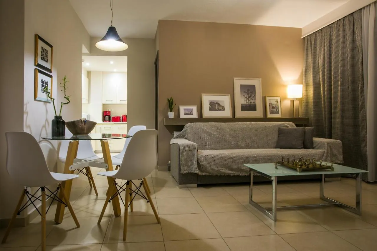 Polis Apartments Салоники